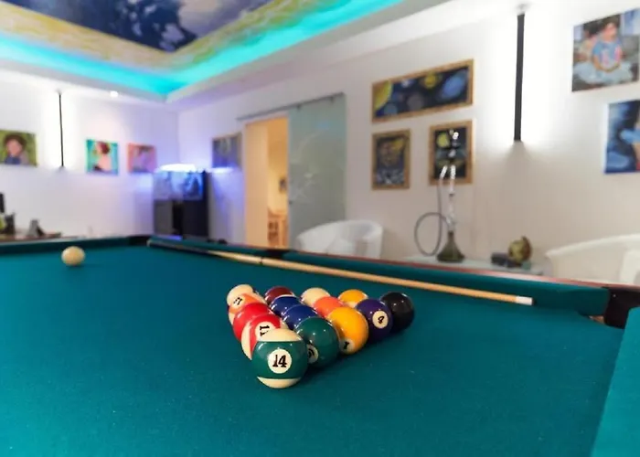 B&bike فندق مبيت وإفطار 4*