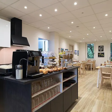 B&bike Bed & Breakfast Castelmarte